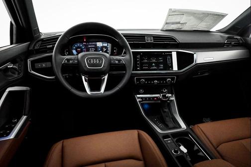 2025 Audi Q3 45 S line Premium Plus