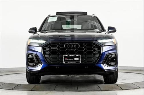 2025 Audi Q5 45 S line Prestige