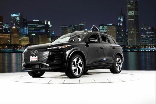 2025 Audi Q6 e-tron Premium Plus quattro