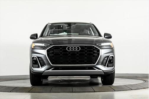 2025 Audi Q5 55 S line Premium Plus