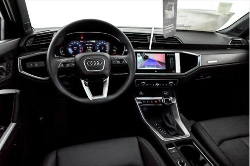 2025 Audi Q3 S line Premium 45 TFSI quattro
