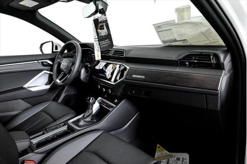 2025 Audi Q3 S line Premium 45 TFSI quattro