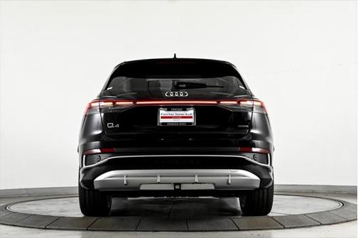 2025 Audi Q4 e-tron Premium Plus 55 quattro