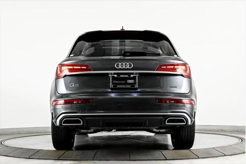 2024 Audi Q5 45 S line Premium Plus