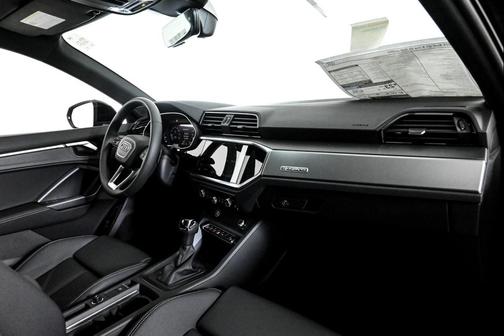 2025 Audi Q3 S line Premium 45 TFSI quattro