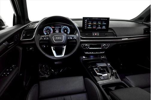 2024 Audi Q5 45 S line Premium Plus