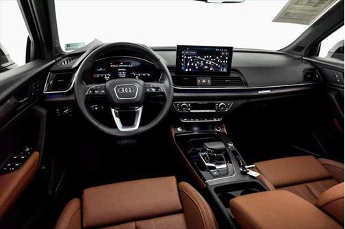 2025 Audi Q5 45 S line Premium Plus