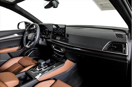 2025 Audi Q5 45 S line Premium Plus