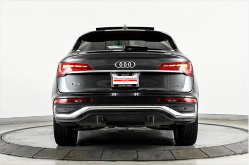 2022 Audi Q5 45 S line Premium Plus