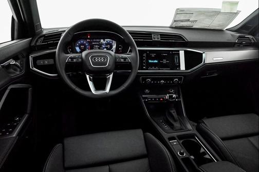 2025 Audi Q3 S line Premium 45 TFSI quattro