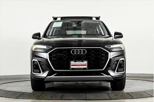 2022 Audi Q5 45 S line Premium Plus