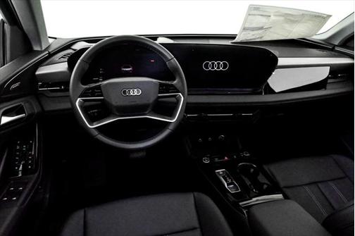2025 Audi Q6 e-tron Premium Plus quattro