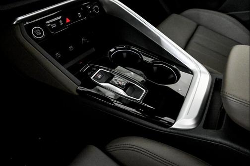 2025 Audi Q5 Premium Plus 2.0 TFSI quattro