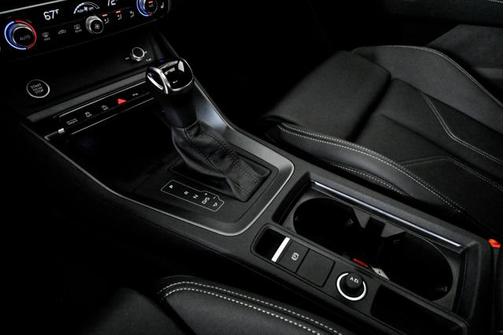2025 Audi Q3 S line Premium 45 TFSI quattro