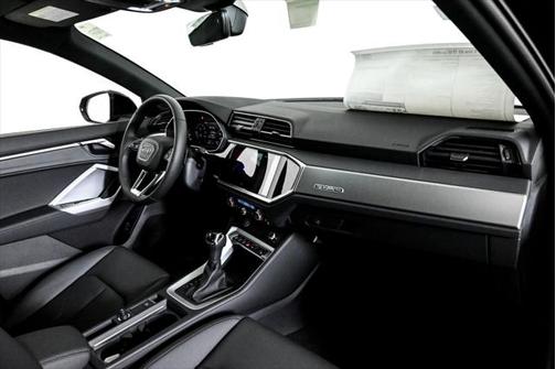 2025 Audi Q3 S line Premium 45 TFSI quattro