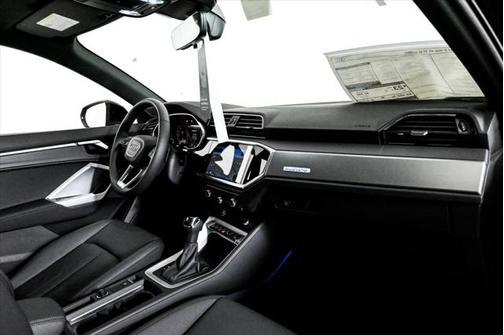 2025 Audi Q3 45 S line Premium Plus