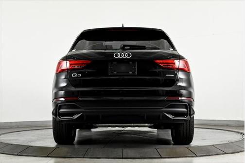 2025 Audi Q3 45 S line Premium Plus