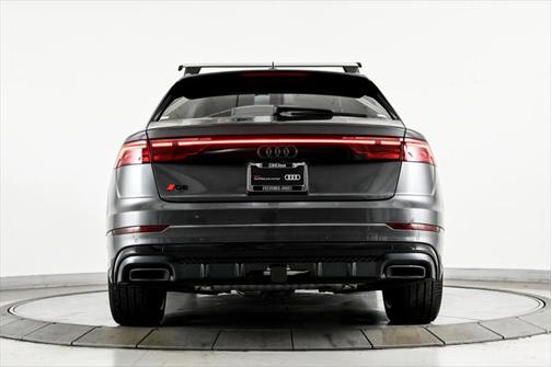 2025 Audi Q8 55 Prestige
