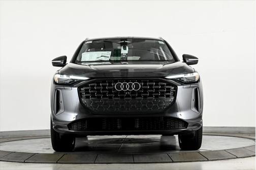 2025 Audi Q5 Premium Plus 2.0 TFSI quattro