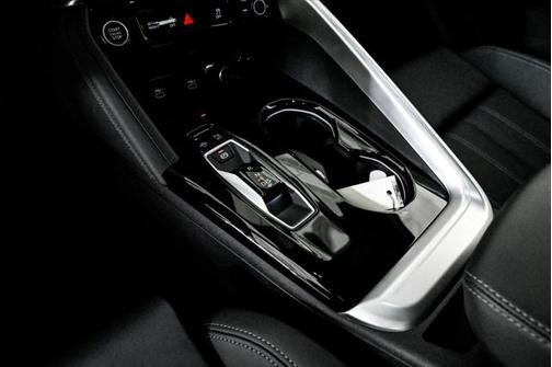 2025 Audi Q5 Premium Plus 2.0 TFSI quattro