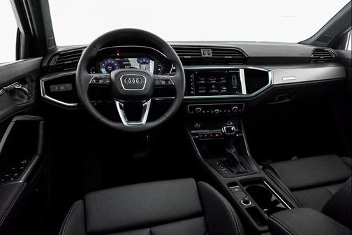 2025 Audi Q3 S line Premium 45 TFSI quattro