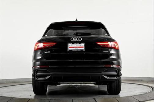 2025 Audi Q3 S line Premium 45 TFSI quattro