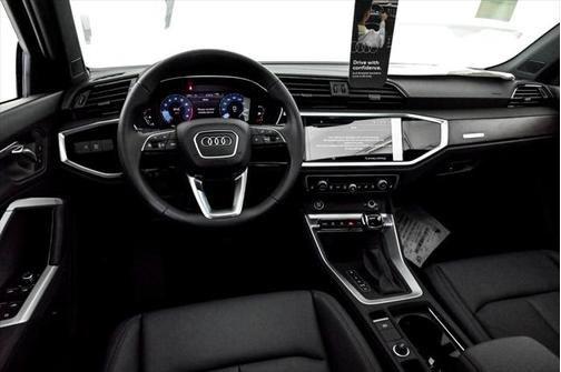 2025 Audi Q3 S line Premium 45 TFSI quattro