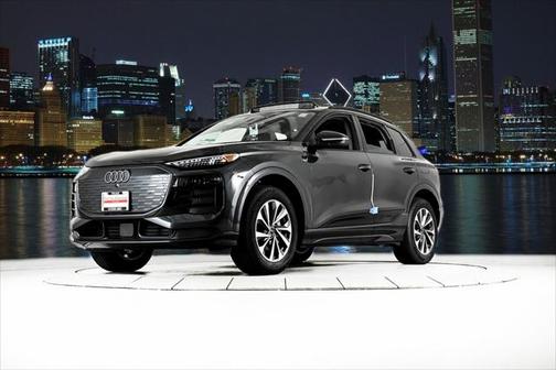 2025 Audi Q6 e-tron Premium Plus quattro