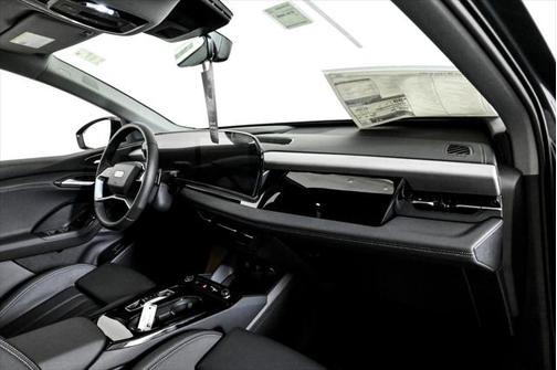 2025 Audi Q6 e-tron Premium Plus quattro