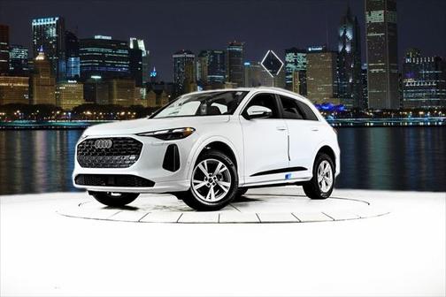 2025 Audi Q5 Premium 2.0 TFSI quattro