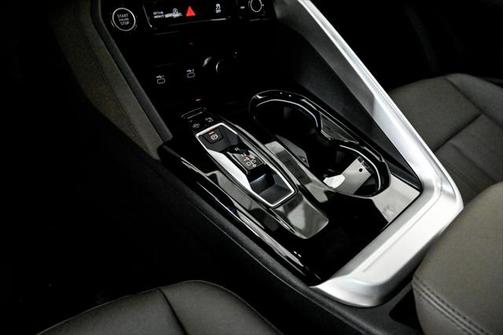 2025 Audi Q5 Premium 2.0 TFSI quattro