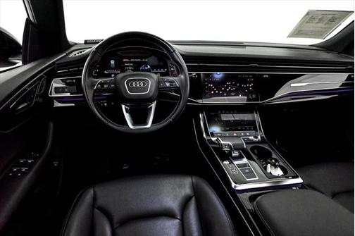 2022 Audi Q8 55 Premium Plus