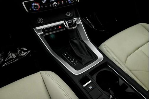 2025 Audi Q3 45 S line Premium Plus