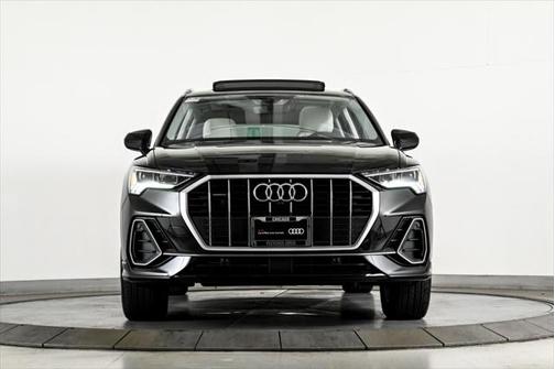 2025 Audi Q3 45 S line Premium Plus