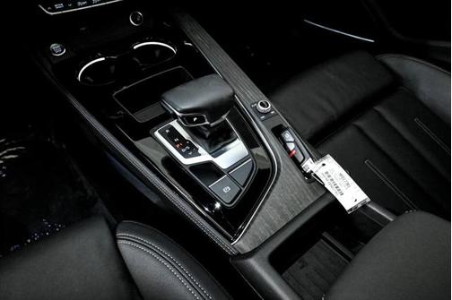 2023 Audi A4 45 S line Premium Plus