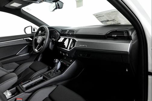 2025 Audi Q3 S line Premium 45 TFSI quattro
