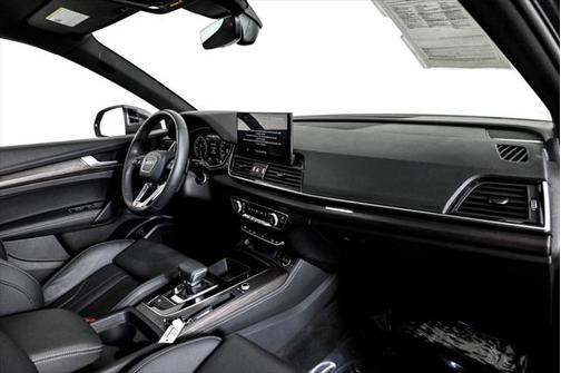 2024 Audi Q5 e 55 S line Premium Plus