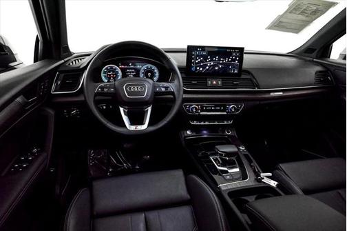 2024 Audi Q5 e 55 S line Premium Plus
