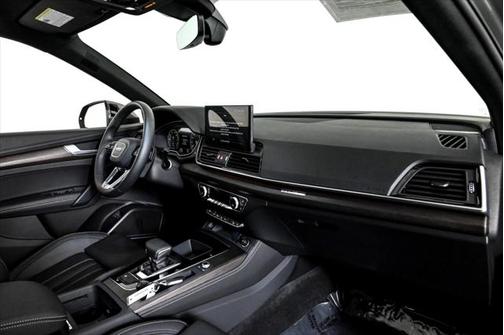 2024 Audi Q5 55 S line Prestige