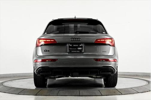 2024 Audi Q5 55 S line Prestige