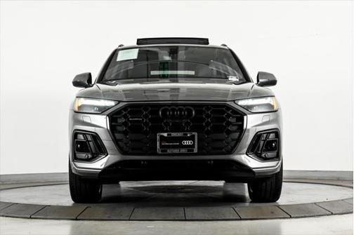 2024 Audi Q5 55 S line Prestige
