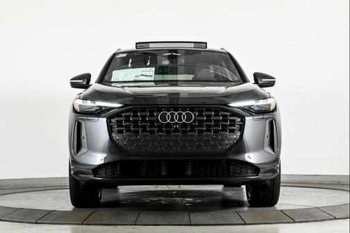 2025 Audi Q5 Premium Plus 2.0 TFSI quattro