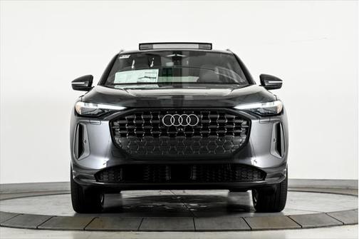 2025 Audi Q5 Premium Plus 2.0 TFSI quattro