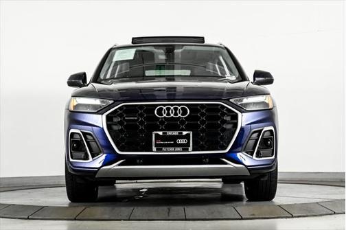 2022 Audi Q5 45 S line Premium