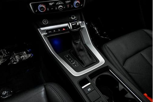 2022 Audi Q3 40 Premium Plus