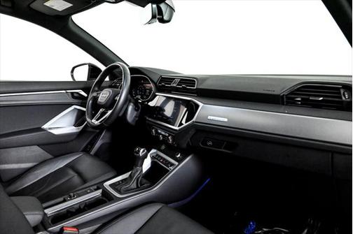 2022 Audi Q3 40 Premium Plus