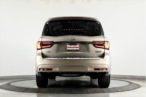 2024 INFINITI QX80 SENSORY/ Dark Chrome Pack