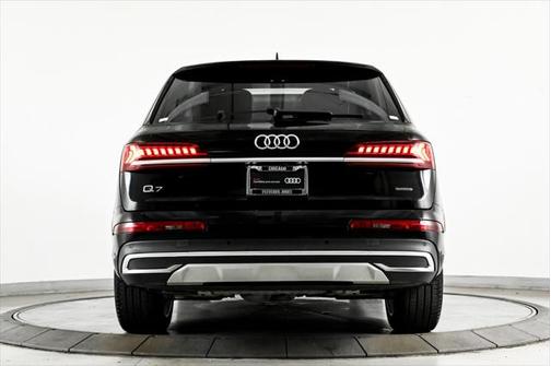 2022 Audi Q7 55 Prestige