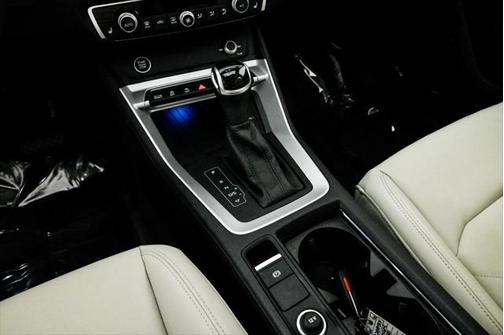 2025 Audi Q3 45 S line Premium Plus