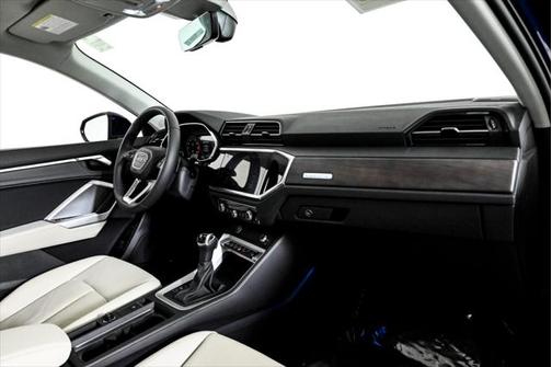 2025 Audi Q3 45 S line Premium Plus
